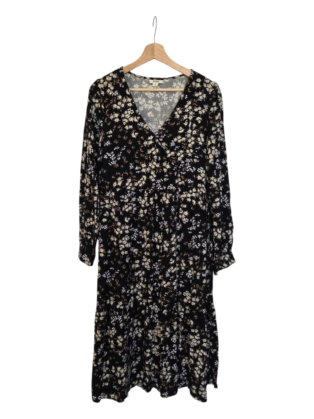 NWT a.n.a Black Floral Flowy Midi Dress Medium